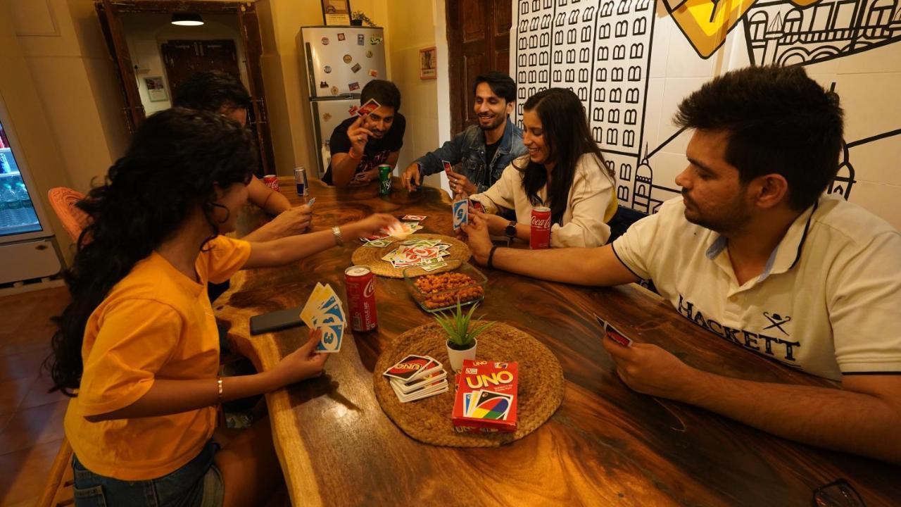 Gosolo Stays Bandra Hostel 뭄바이 외부 사진