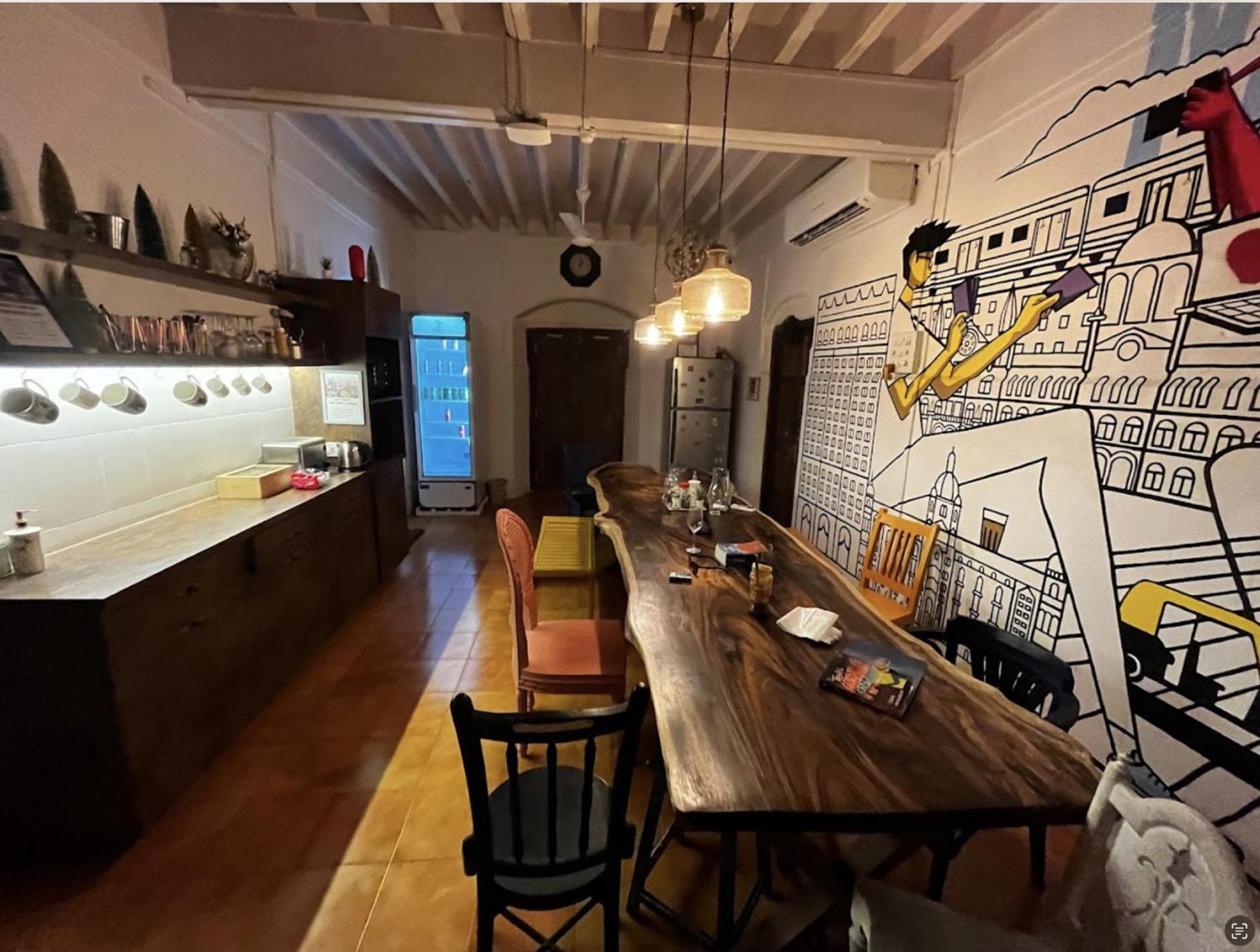 Gosolo Stays Bandra Hostel 뭄바이 외부 사진